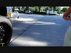 Attractive 20-year-old blonde cheats on her boyfriend in a parking lotkvbwhp